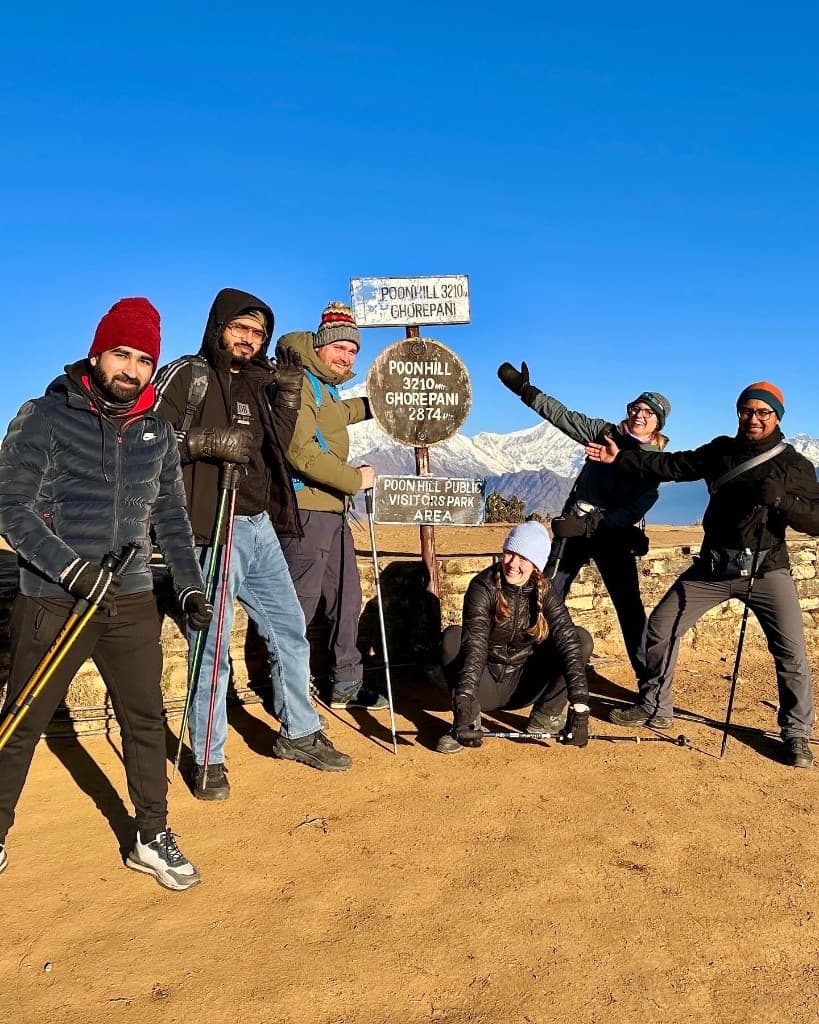 TkTurners team at Poon Hill summit.