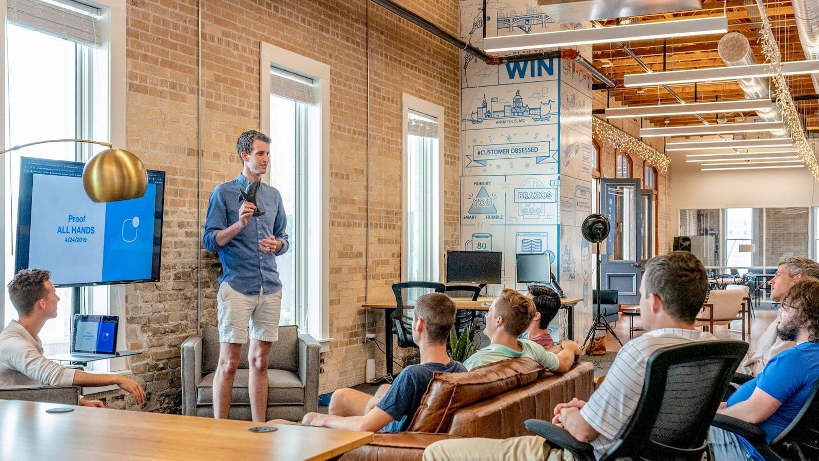 How to Build a GoHighLevel Sales Funnel That Closes Deals on Autopilot
